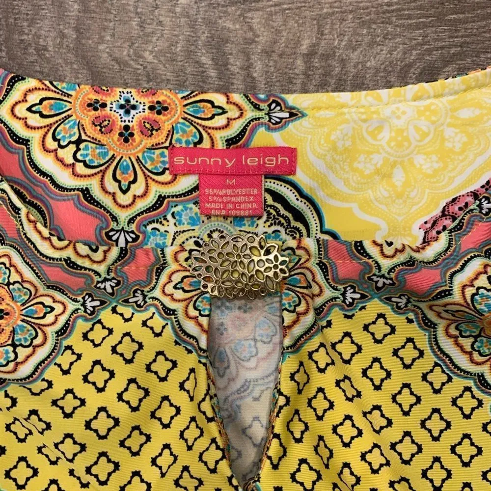 Sunny Leigh Anthropologie Dress.  Size: M.  Falls at the knee. - Image 2