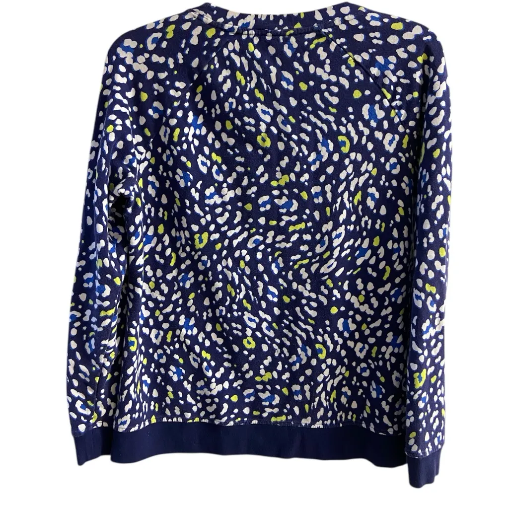 T by Talbots Terry crewneck enchanting animal print blue sweatshirt Medium - Image 3