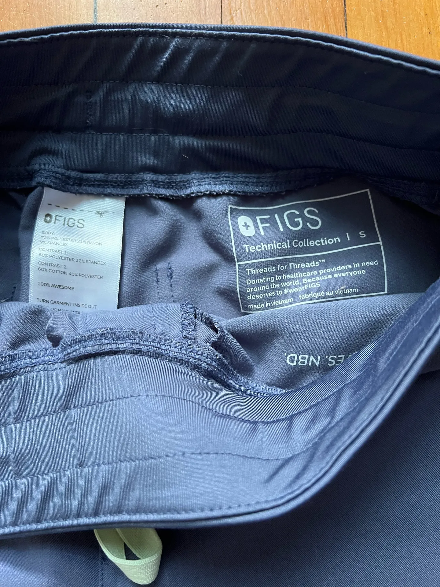 FIGS Scrub Pants Zamora Jogger High-Waisted - Image 3