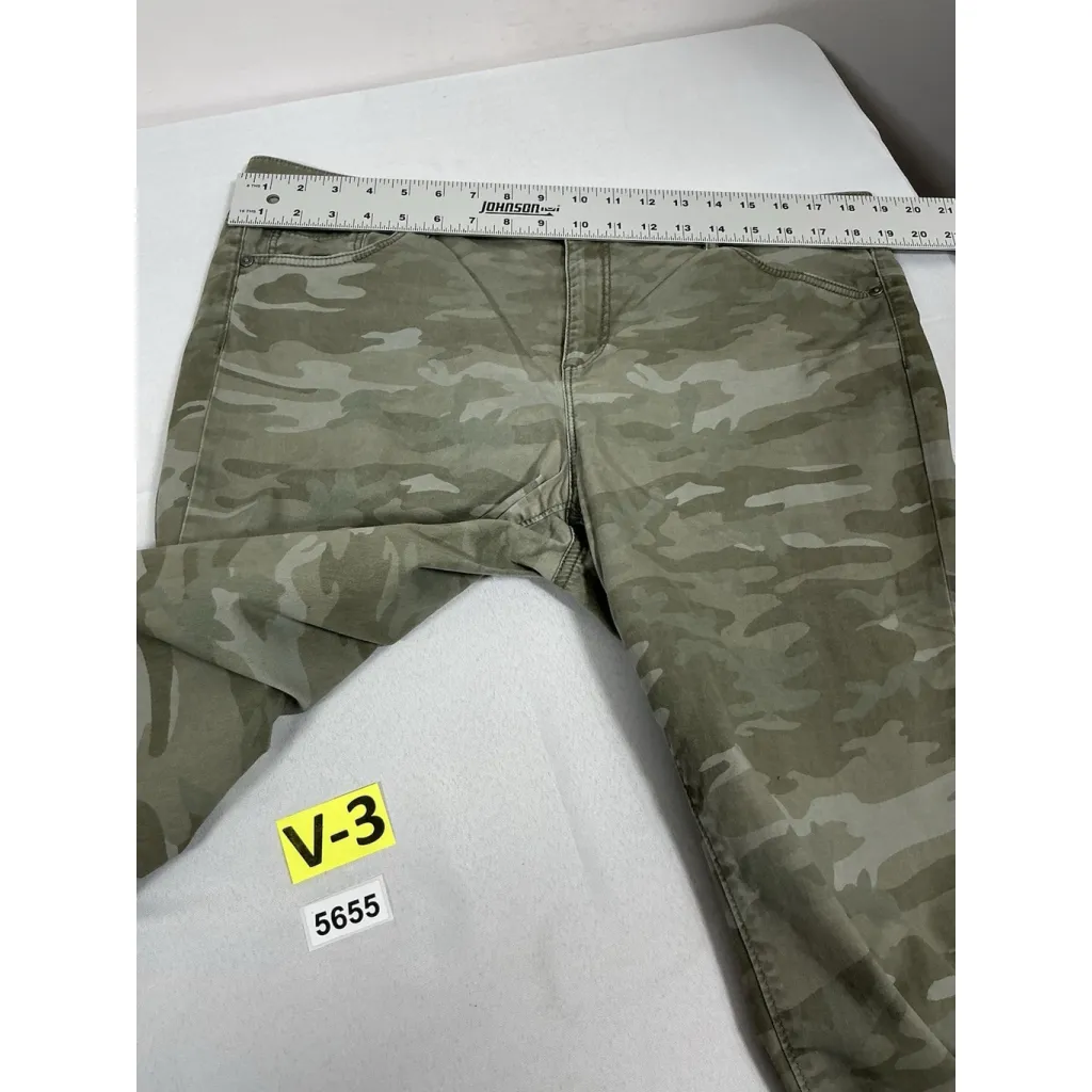 Womans Loft Jeans 14 Green Camo - Image 6