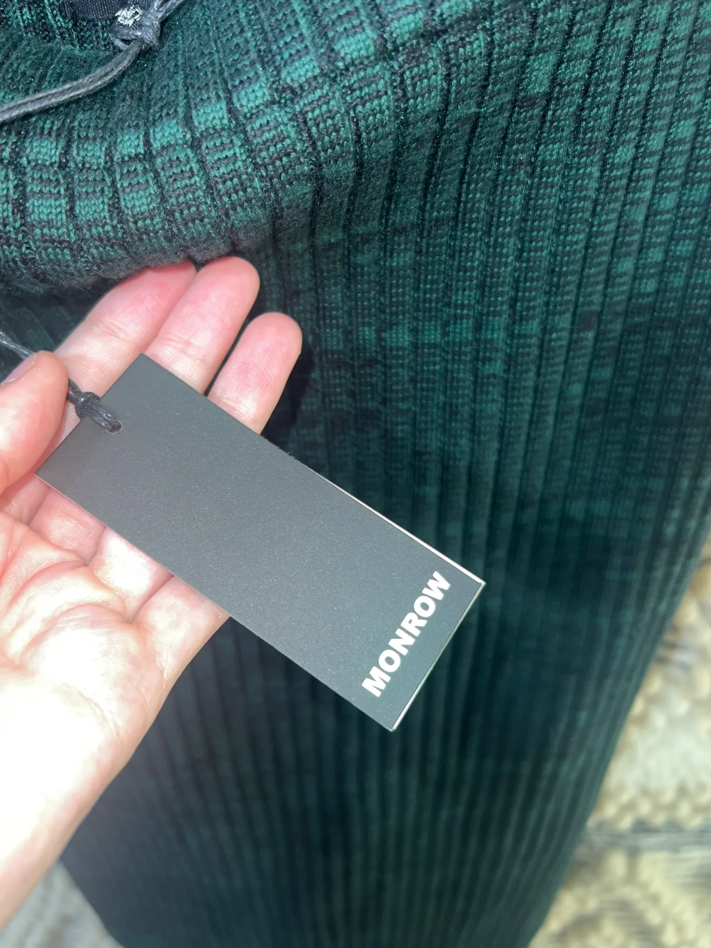 Monrow Cosmo Midi Skirt Green Size XS - Image 8