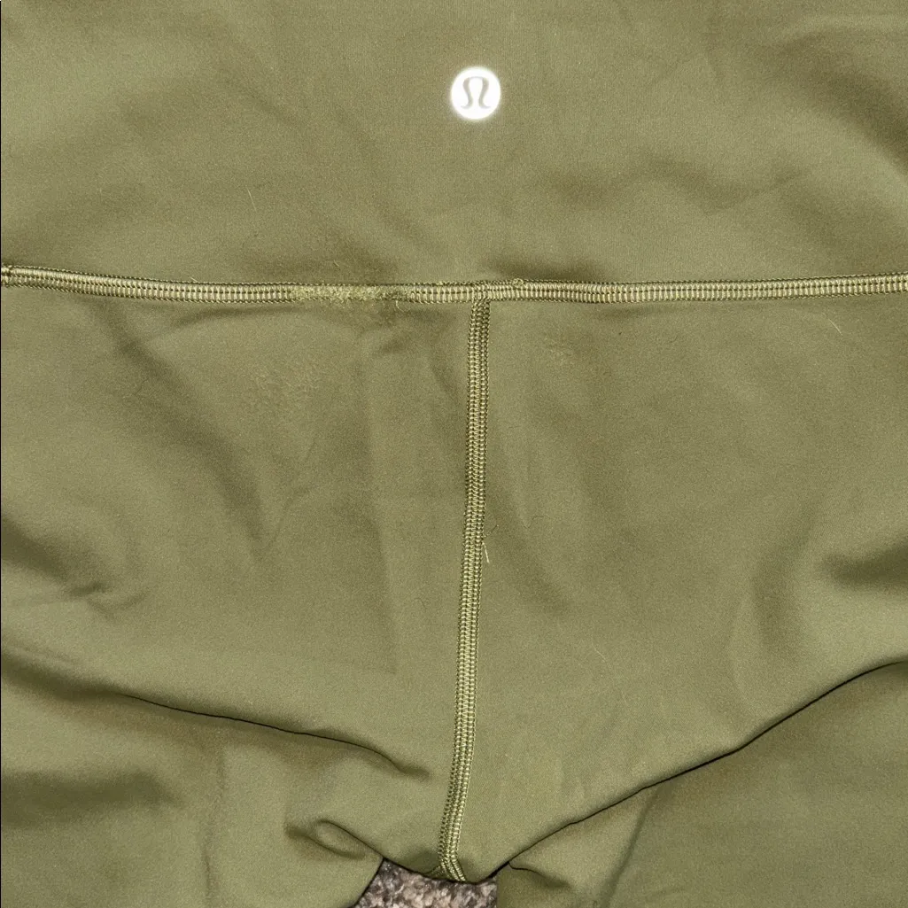 Lululemon Wunder Train Leggings size 4 - Image 4