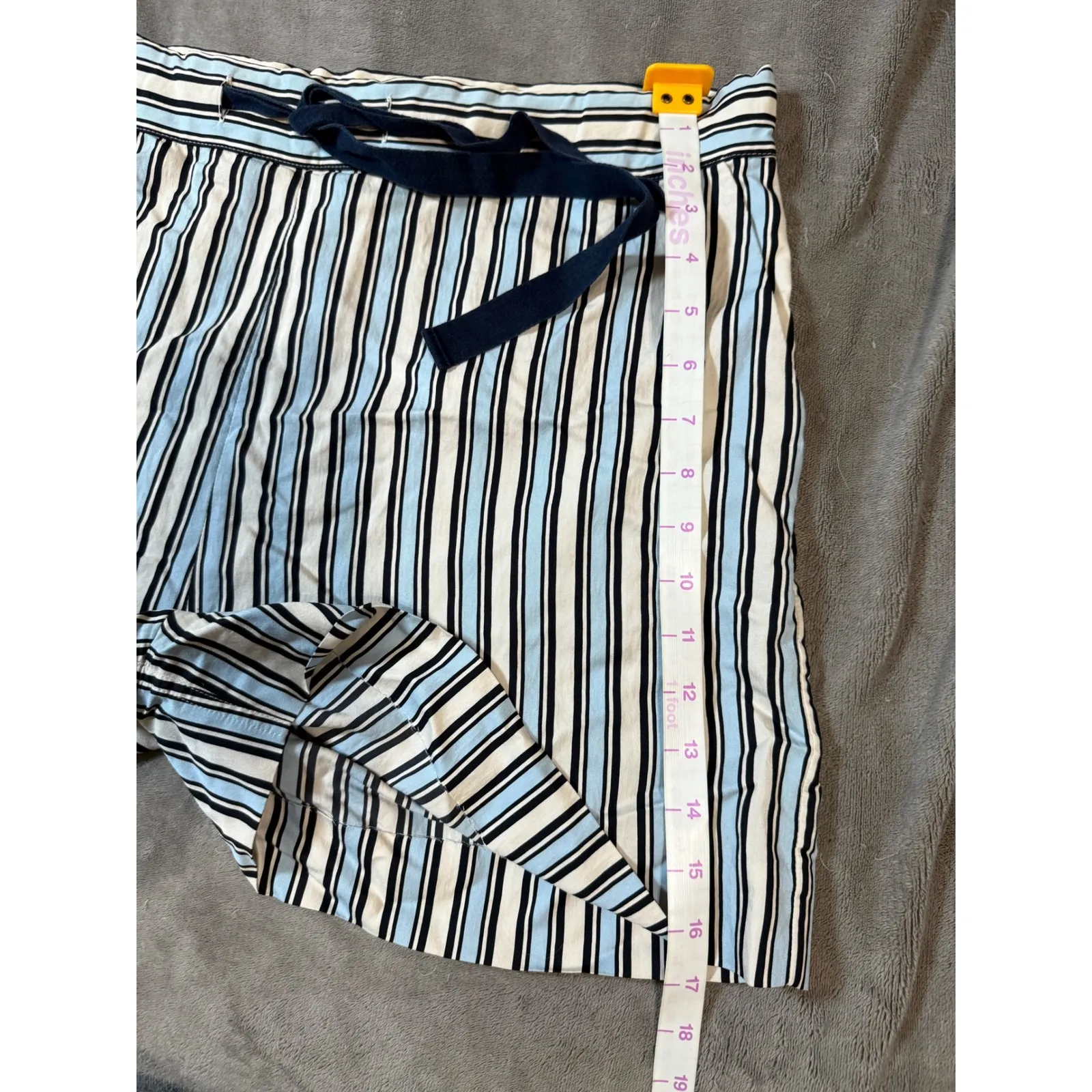 NWOT Chinti & Parker Size 6 Light Blue Cream Navy Midsummer Relaxed Shorts - Image 6