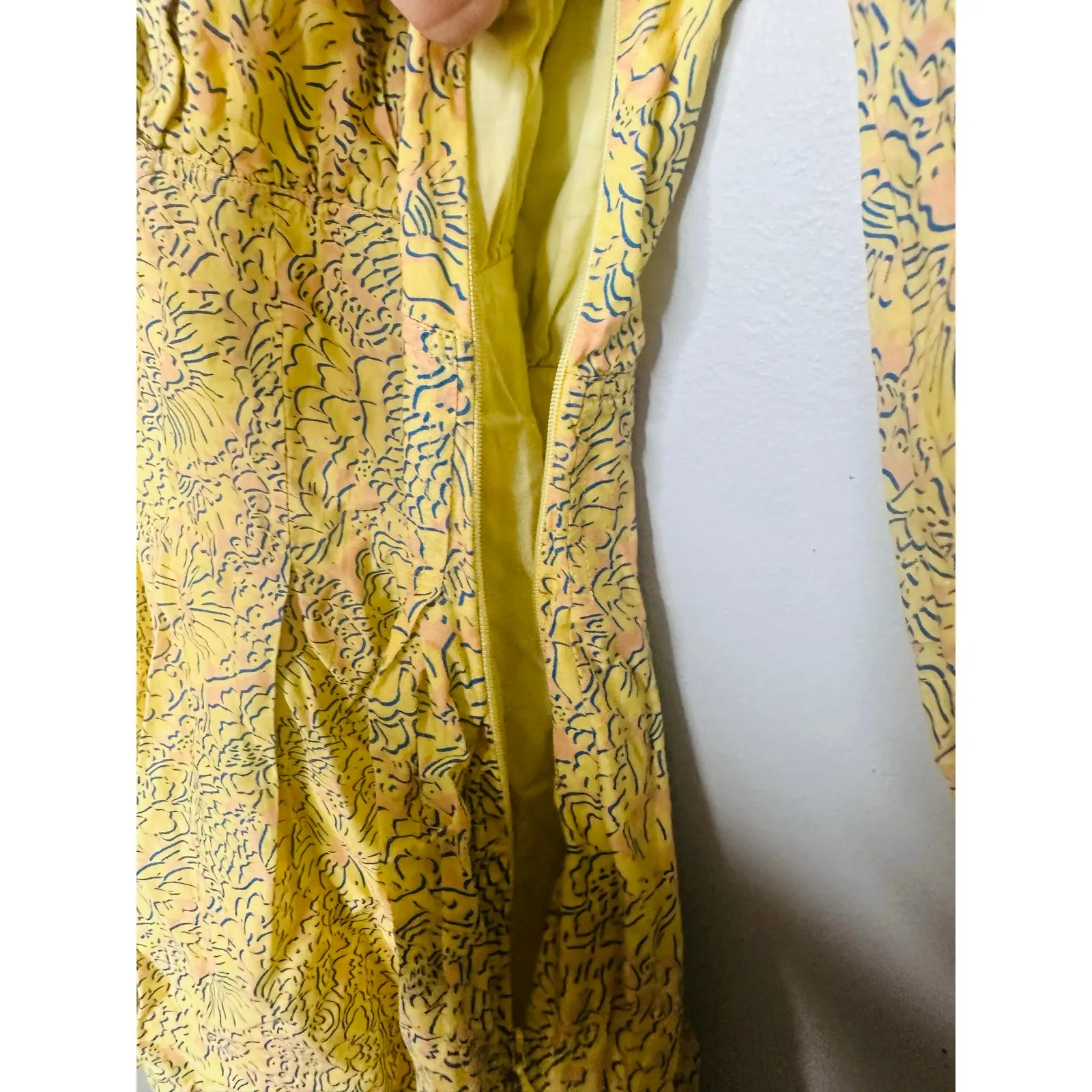 DEREK LAM 10 X RTR Yellow Floral 100% Cotton Hourglass V - Image 9