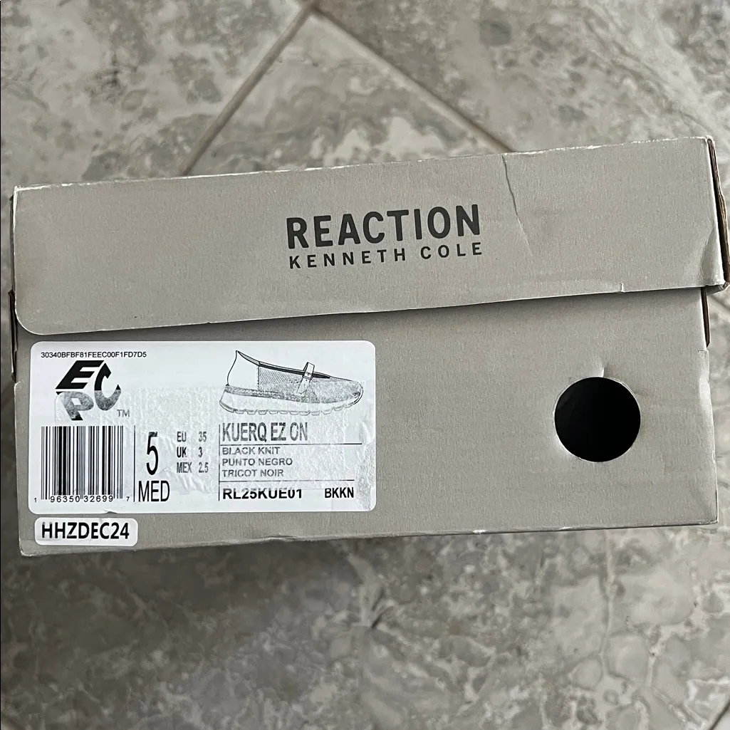 Kenneth Cole Reaction Kuerq EZ Mary Jane Sneakers in Black Knit, Size 5 - Image 11