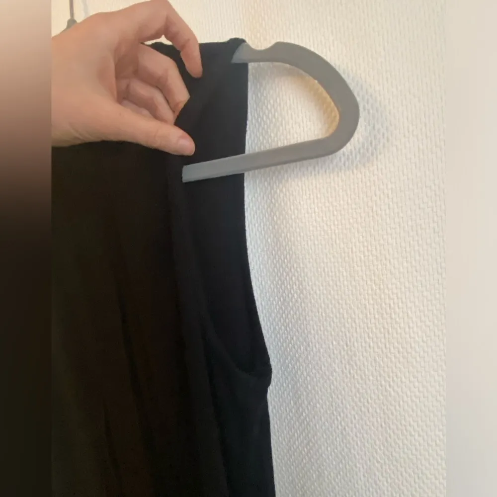 black ribbed sleeveless turtleneck, size small - Image 5