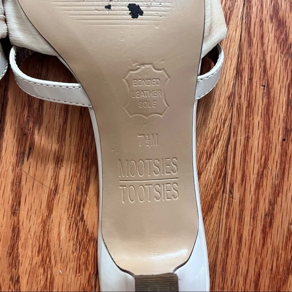 Mootsies Tootsies Cream Nude Heels - Image 9