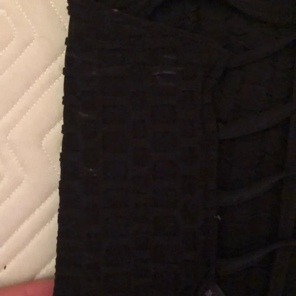 Cute Spaghetti Strap Black Bralette Crop Top - Image 4