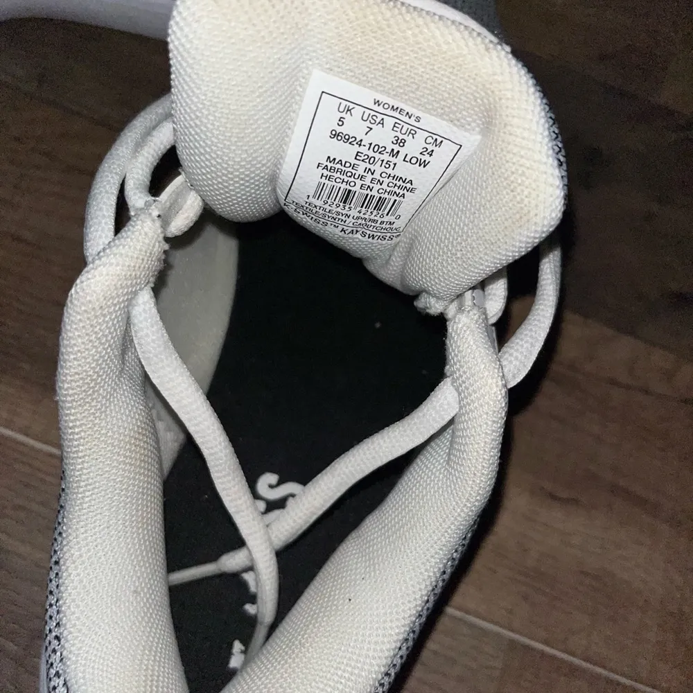 K Swiss Tennis Shoes - Image 6