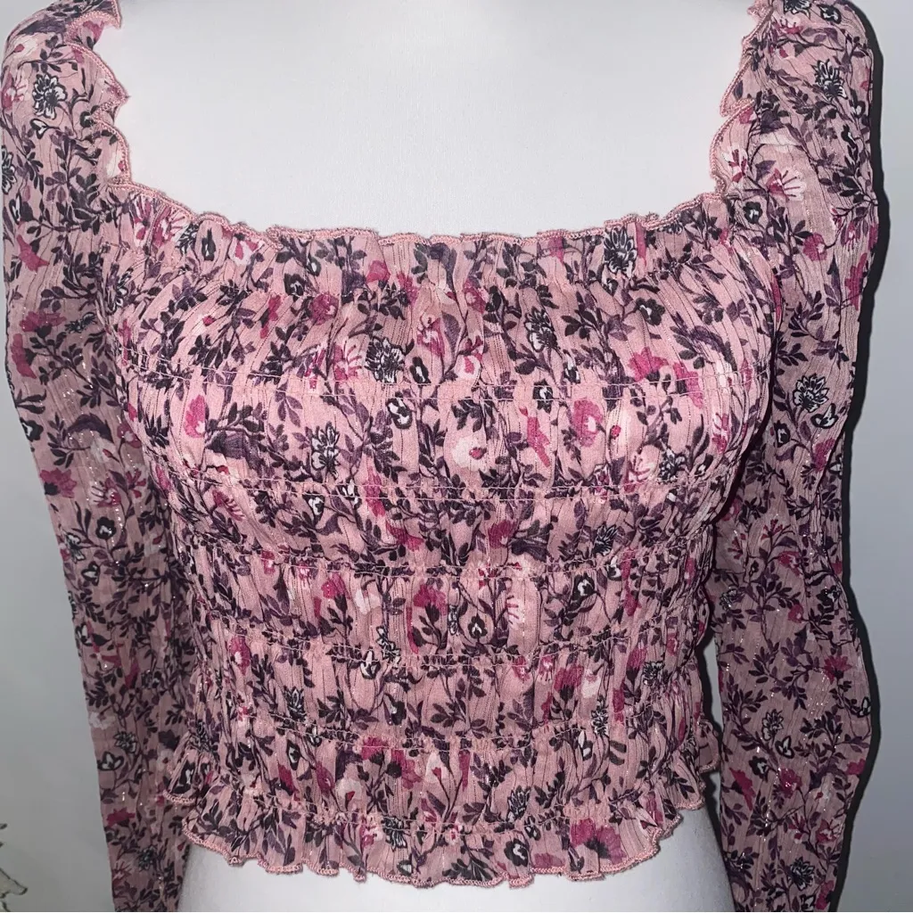 Socialite whimsical fairycore floral off the shoulder long sleeve top - Image 4