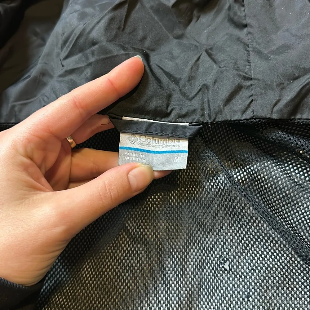 COLUMBIA BLACK WIND BREAKER ZIP UP HOODED JACKET - Image 2