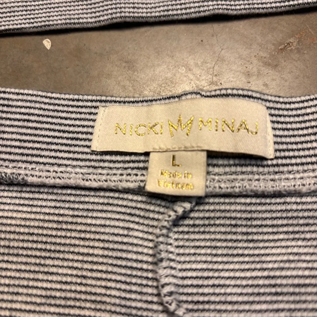 Nicki Minaj Womens Large Black & White Striped Skirt Crop Top Set Barbz - Image 2