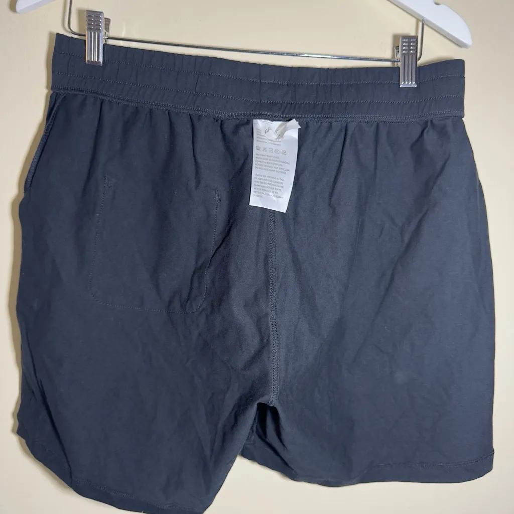 Baleaf Black Shorts Sz Large - Image 3