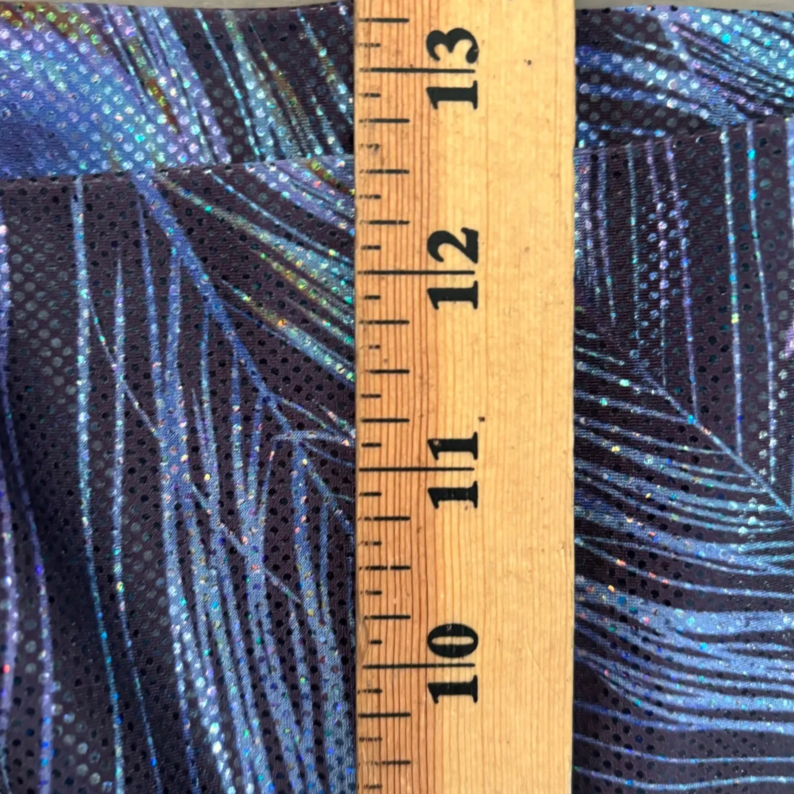 Emily Hsu Peacock Feather Leggings Sz L Blue Activewear Workout Irridescent Size L - Image 3