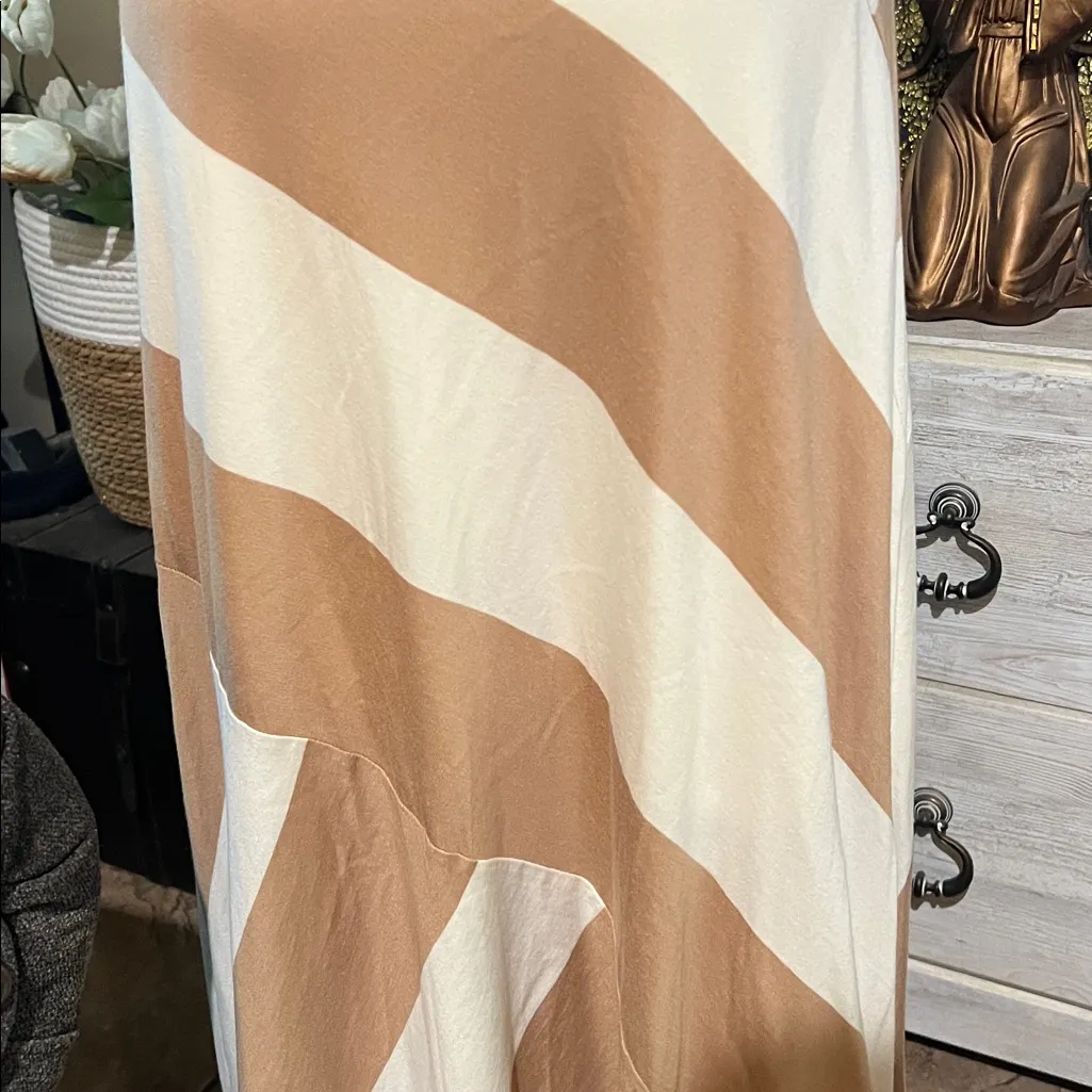 Soft Surrounding thick striped skirt size Medium - Image 7