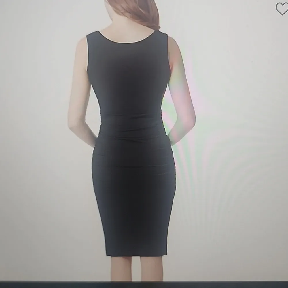 KIMI+KAI MATERNITY SCALLOPED V - Image 3