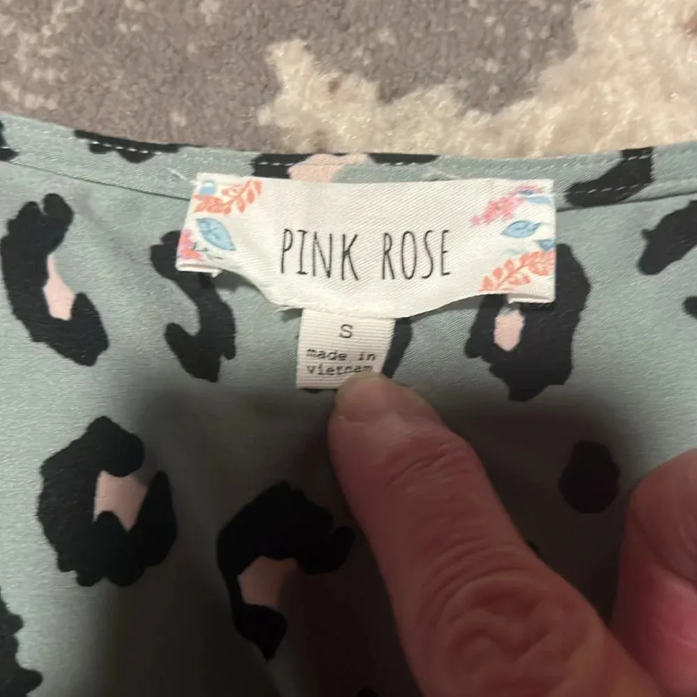 Pink rose cheetah print dress like new. Stretchy and soft. - Image 4