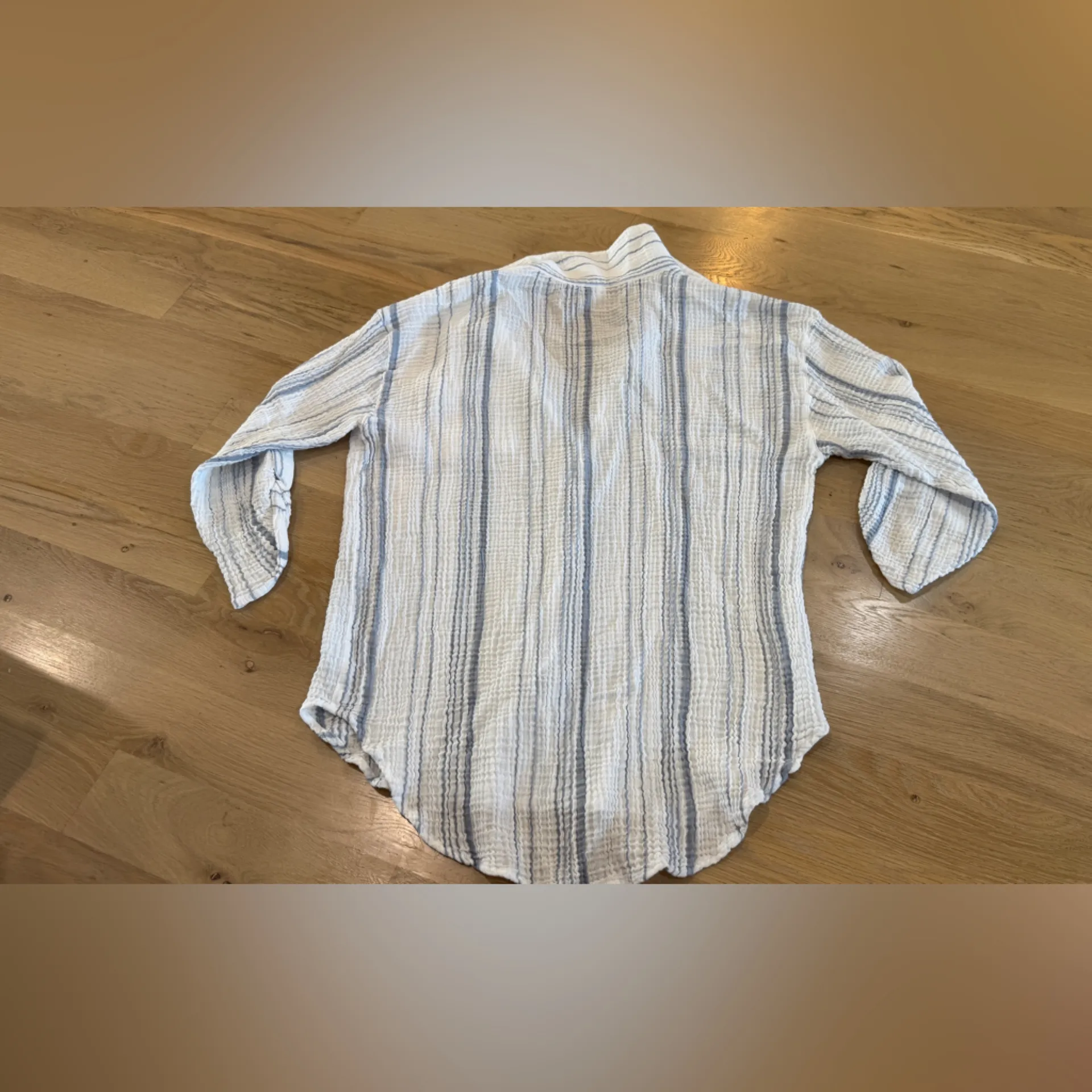 Kona Sol gauze button down lightweight striped swimsuit coverup size medium NWOT - Image 8