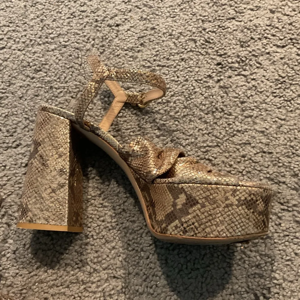 Vintage Python Snakeskin leather platform heels shoes sz 39.5 - Image 11