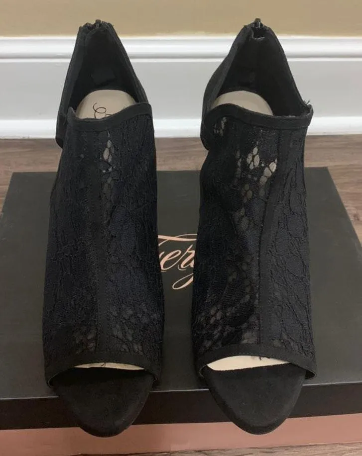 FERGIE Women’s Twilight Black Dress Booties 10 - Image 6