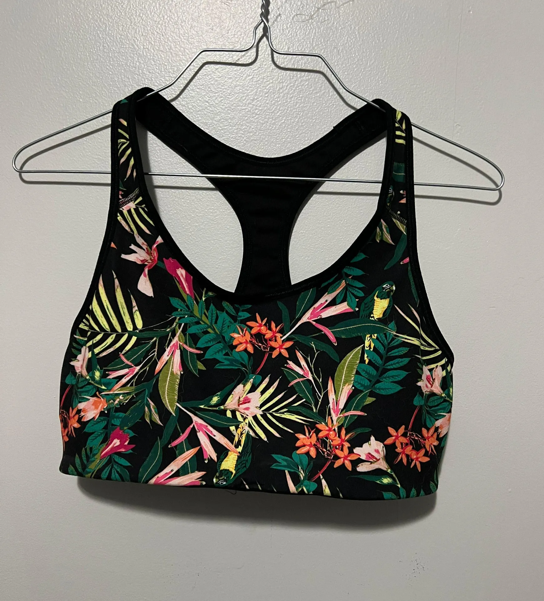Old Navy Workout Set - Image 2