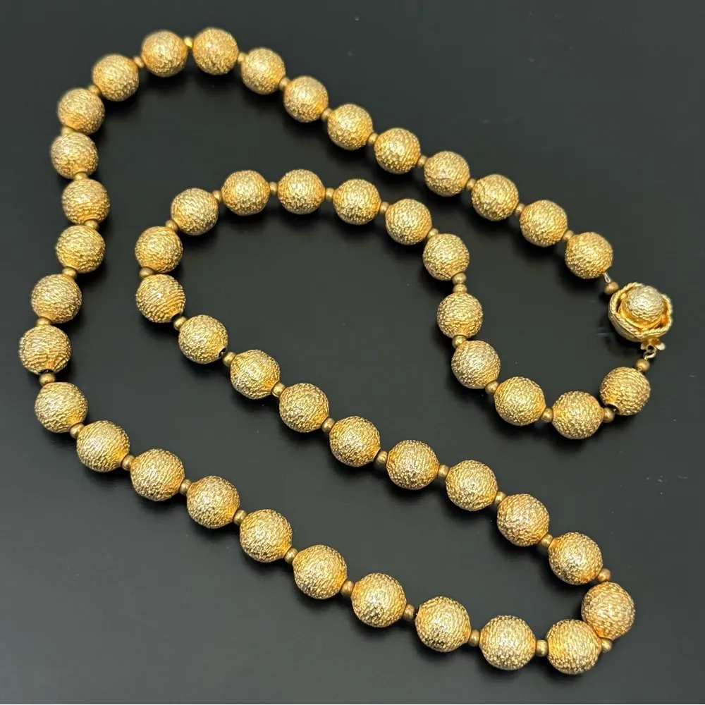 Vintage Goldtone Textured Metal Ball Beads Flower Push Lock Clasp 25” Necklace Gold - Image 2