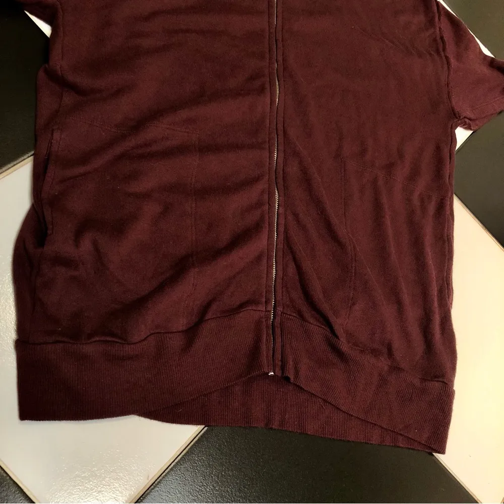 NWT Lightweight Slashed Zip Up Hoodie Sweatshirt Short Sleeve Ruched szL - Image 3