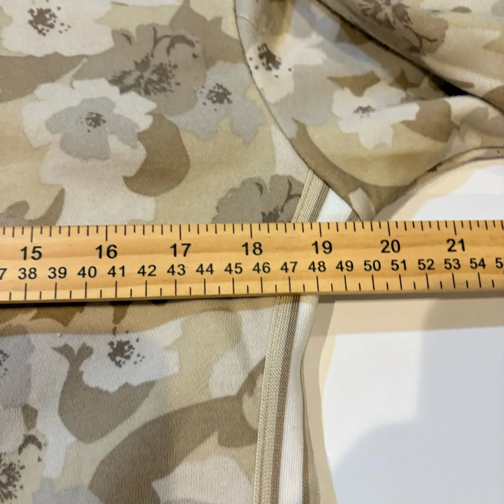 Liverpool women's floral zip up hoodie sweatshirt size XS - Image 7