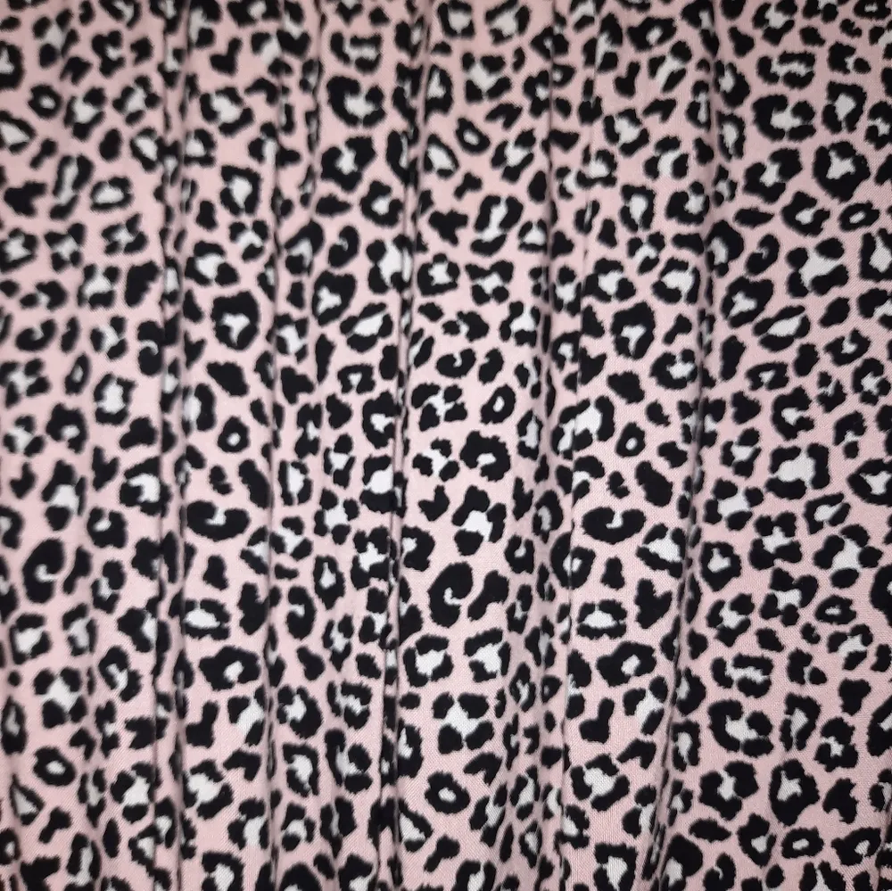 Charmed Hearts Long Sleeve Dress Size Large - Image 4