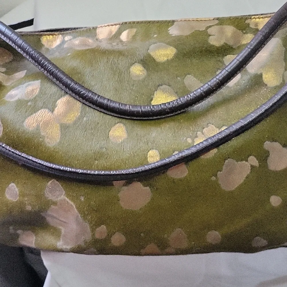 MAURIZIO TAIUTI Made Italy Calf Hair Leather Shoulder Bag Green and Brown Gold - Image 5