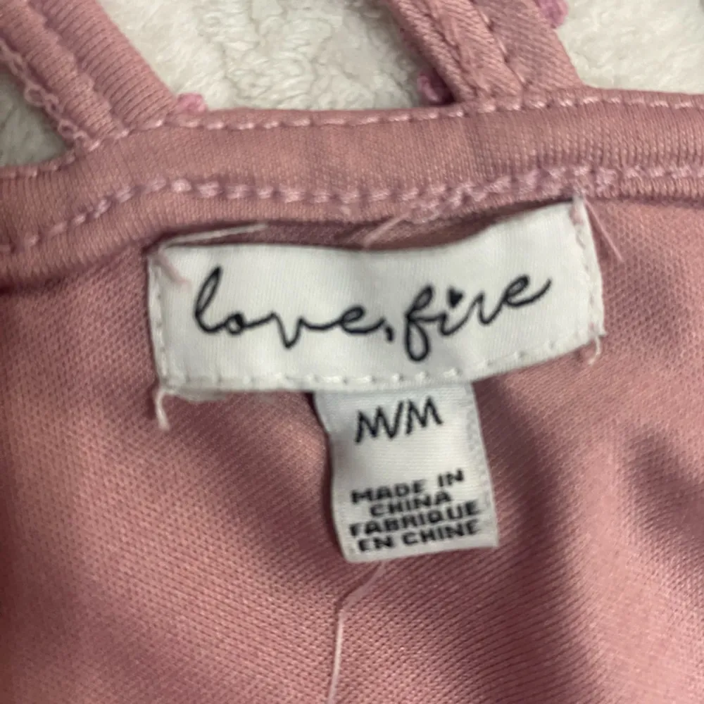 Love Fire Dress Medium Dusty Rose. - Image 4