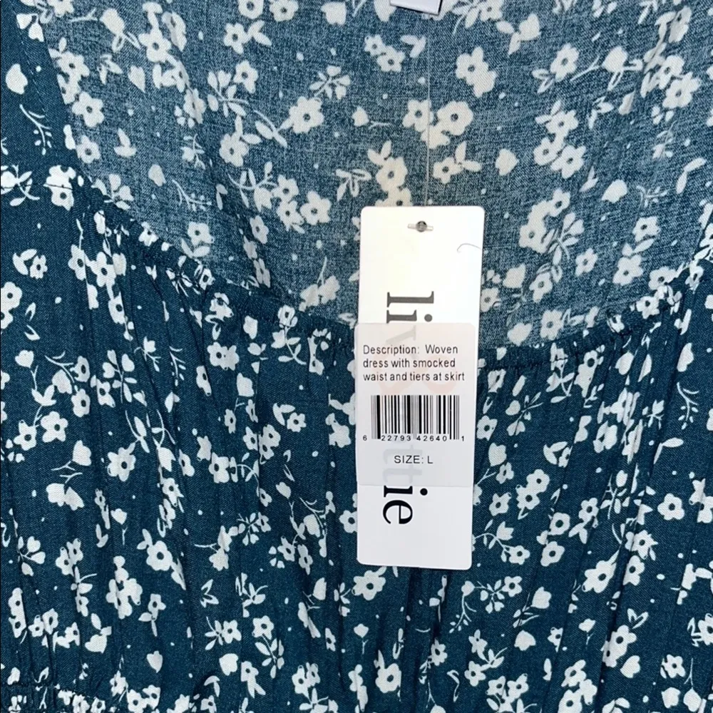 Floral Long Sleeve Dress with smocked waist Green Size L - Image 3