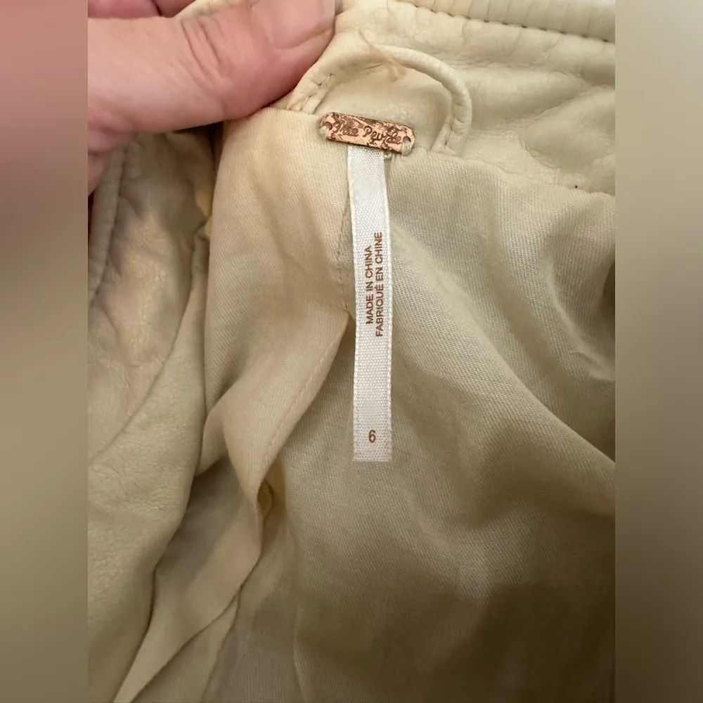 Free People Cool & Clean Vegan Leather Moto Jacket Cream Size 6 Wool Blend - Image 11