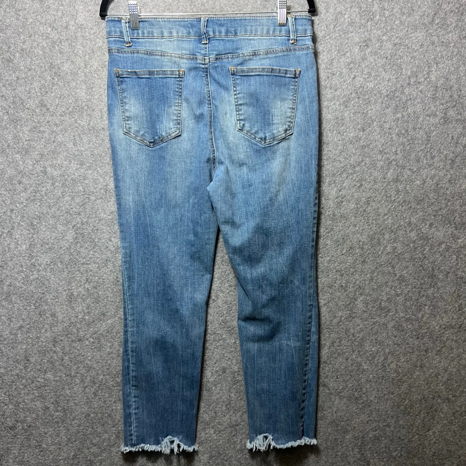 Ci Sono Jeans 15/32 High‎ Rise Distressed Raw Hem Ankle Skinny Medium Wash Denim - Image 6