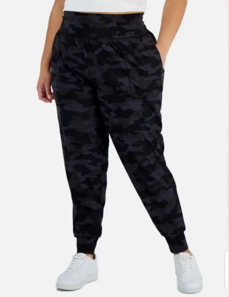 ID Ideology plus size Camo joggers - Image 2