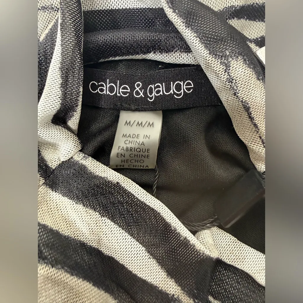 Cable & Gauge Women's Size M Zebra Print Sheer Blouse Top Lined Ruched New Years - Image 6