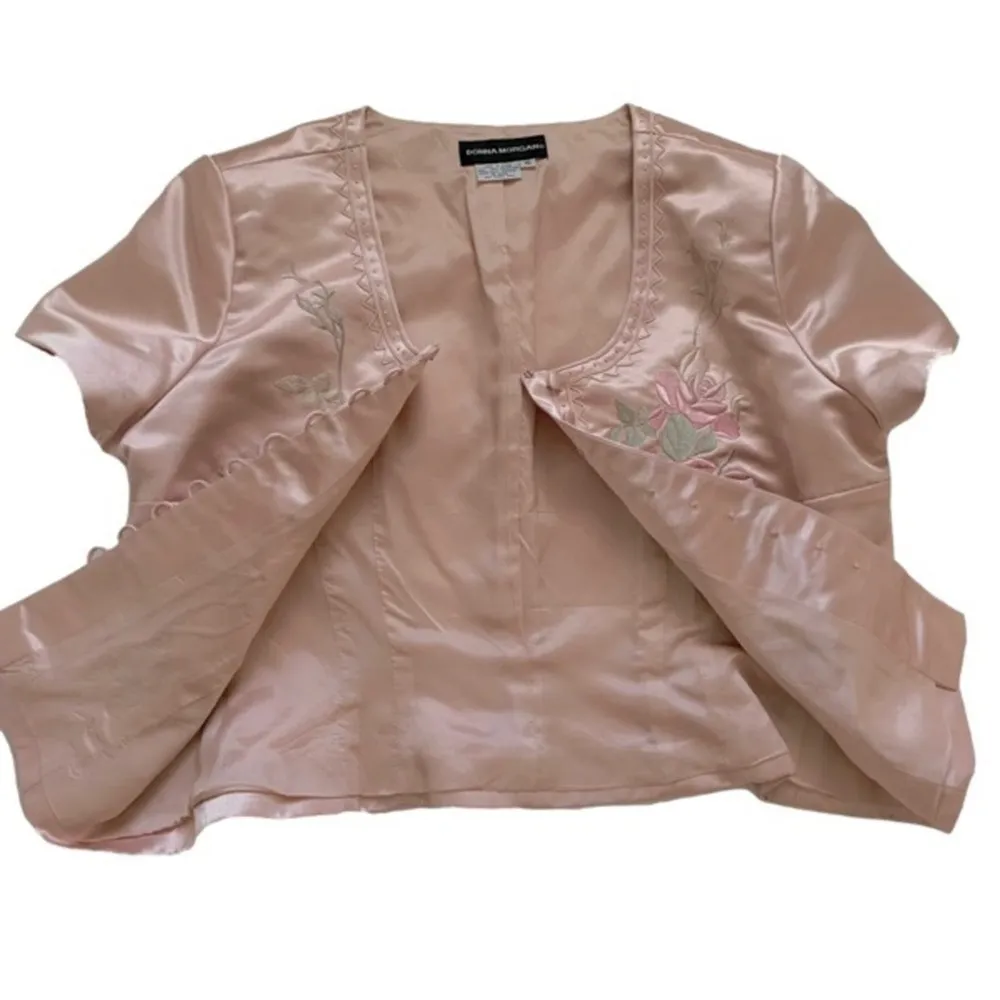 Donna Morgan Jacket Top Satin Pink Embroidered Floral Short Sleeve Formal 16 - Image 7