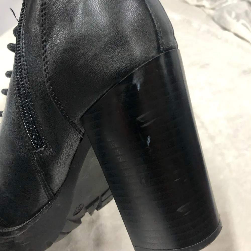 black chunky platform combat Boots size 6 - Image 15