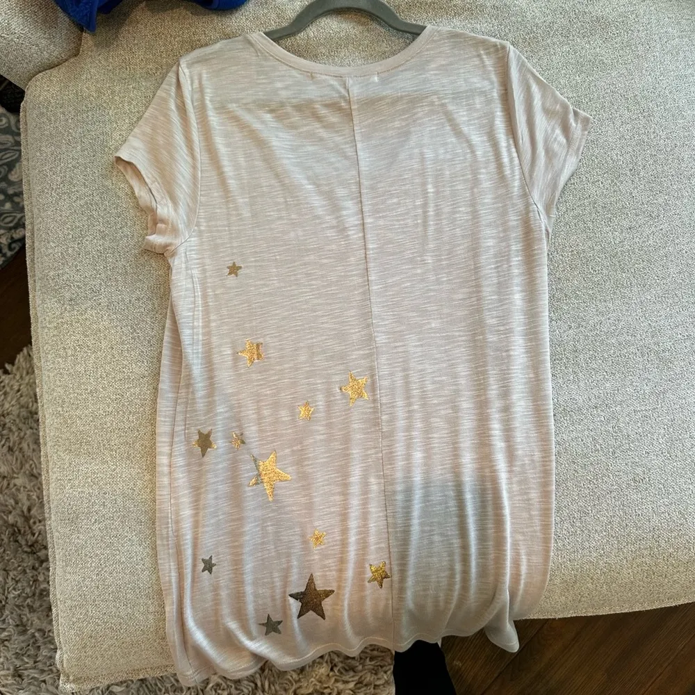 Beige and Gold Star Top Size Small - Image 2