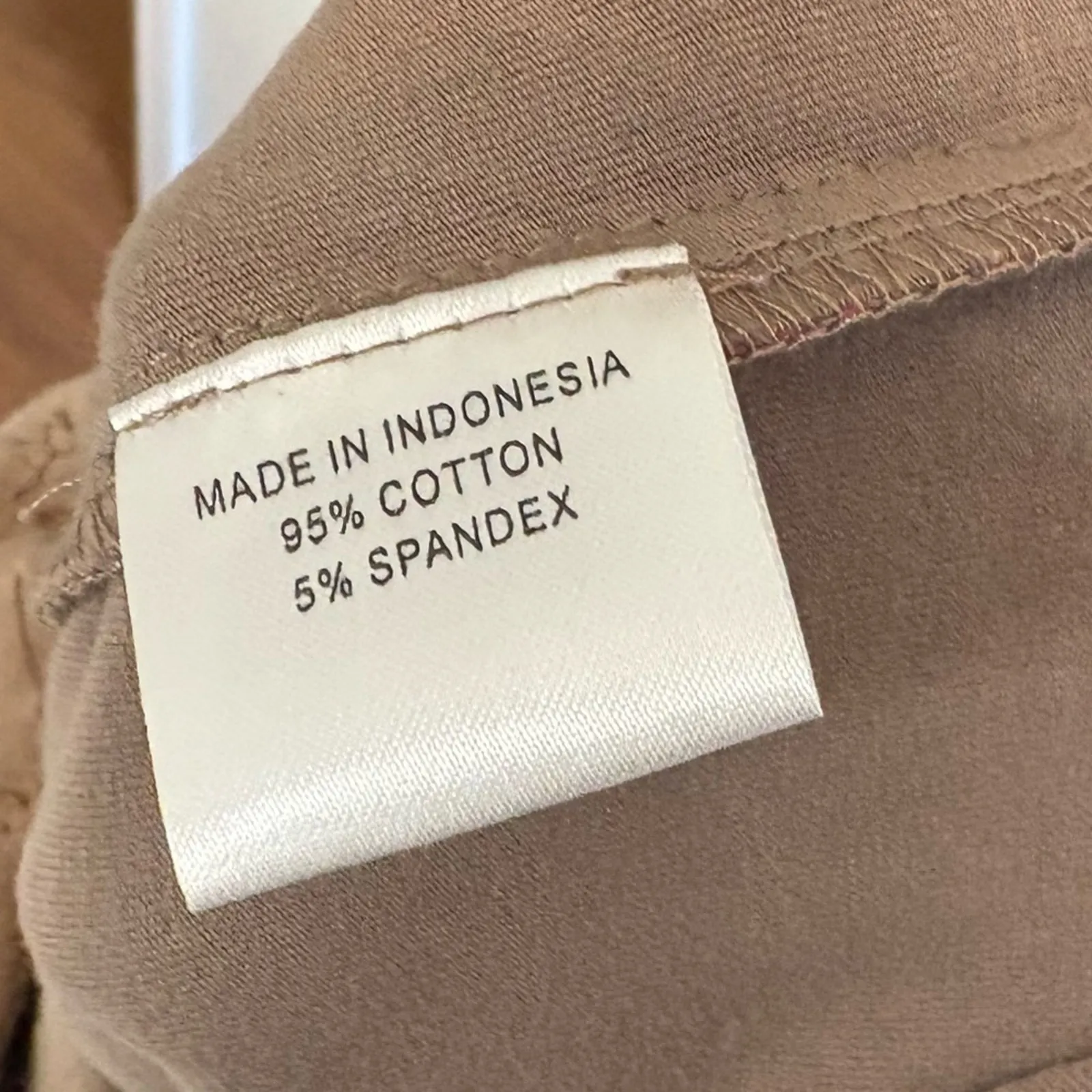 Basil Tan And Pink‎ Beaded Mini Skirt Size Medium - Image 8