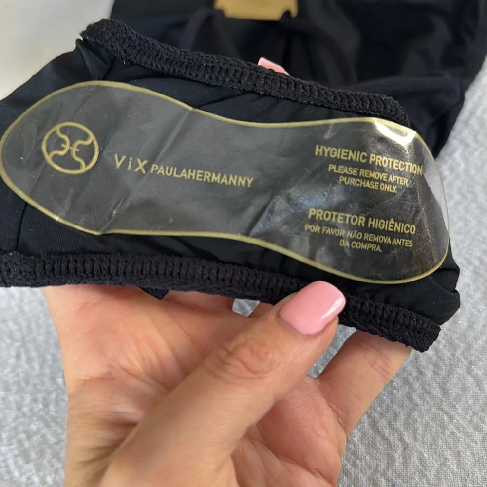 VIX Firenze Cleo One Piece, BRAND NEW, Size Large, $248 Black - Image 12