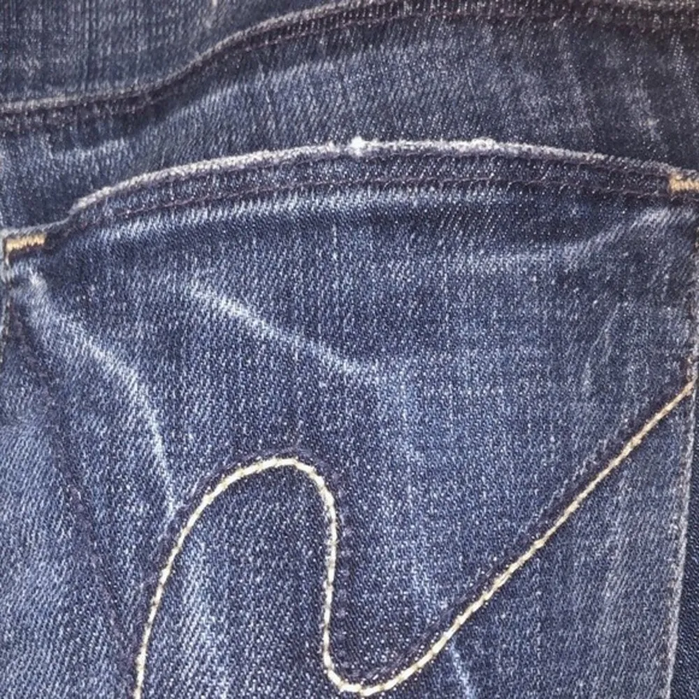 Citizens of Humanity Ingrid Stretch Low Waist Flare Size 25 - Image 8