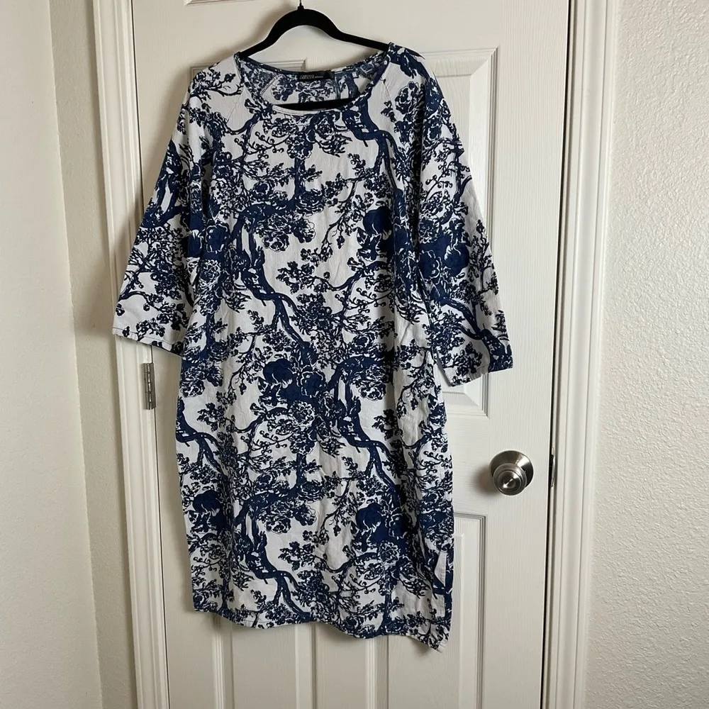 Zanzea Blue and White Floral Dress with pockets size large - Image 3