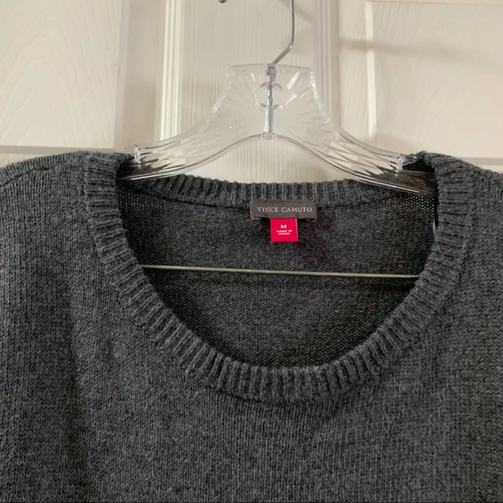 Vince Camuto Grey/Silver Foiled Ombré Sweater size Medium - Image 4