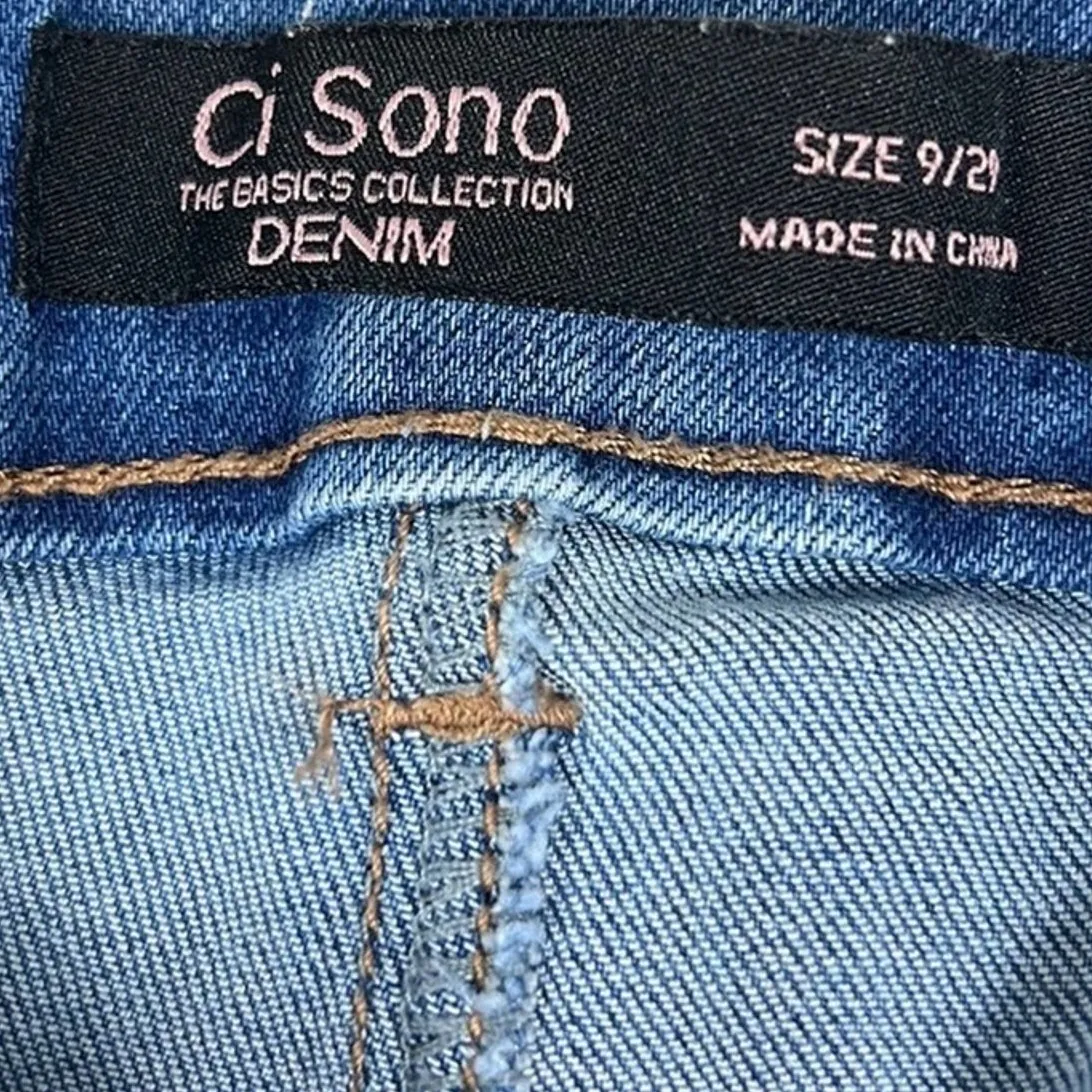 Ci Sono Jean Shorts Womens 29 Light Wash Denim High Rise Distressed Stretch - Image 4