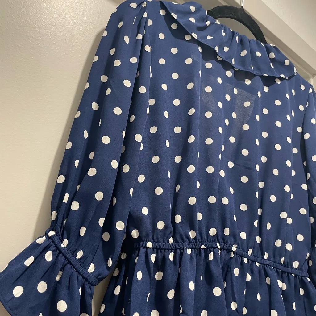 LIKE NEW Forever 21 F21 Navy Blue & White Polka Dot Ruffle Blouse - S - Image 14