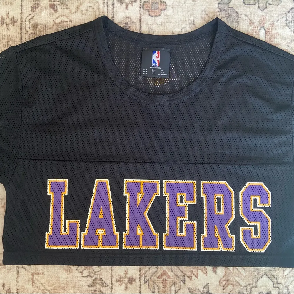 NBA Vintage Lakers Black Mesh Top - Image 2