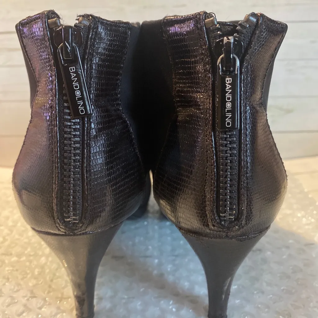 Bandolino Ankle Bootie High Heel Back Zip Shoes Faux Snake Skin Black size 7 - Image 2