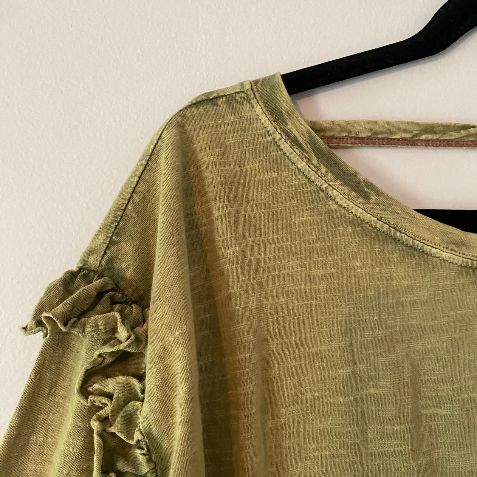 Anthropologie Pilcro Olive Green 100% Cotton Long Sleeve Ruffle Women size Small - Image 3