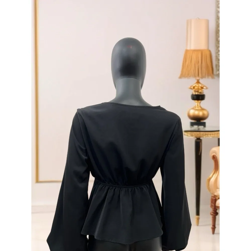 NWOT Shein Women's Black V-Neck Long Balloon Sleeve Elastic Waist Blouse, Size M - Image 3